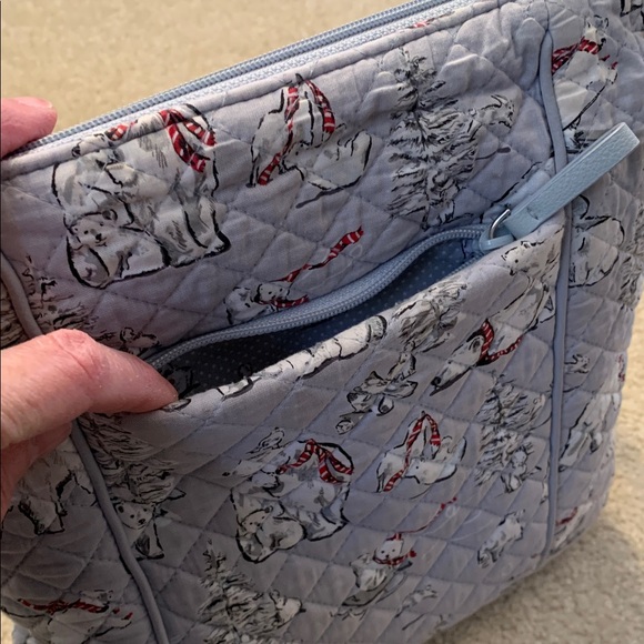 Vera Bradley Quilted Gray Crossbody Bag with Polar Bear Print - Picture 5 of 15